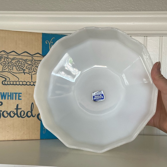 Vtg. Milk Glass Footed Bowl - Picture 3 of 5